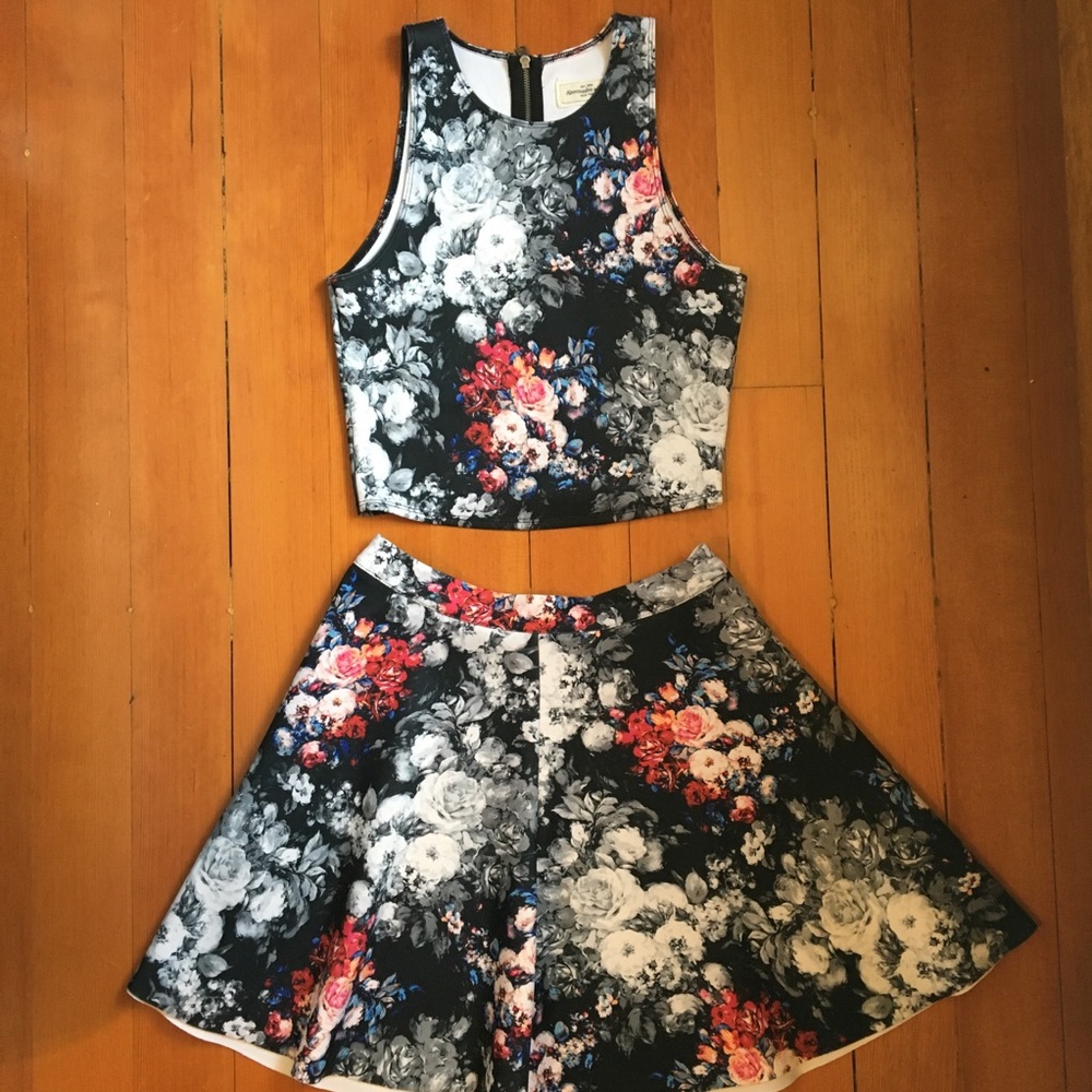 Abercrombie + Fitch Neoprene, Floral Matching Set